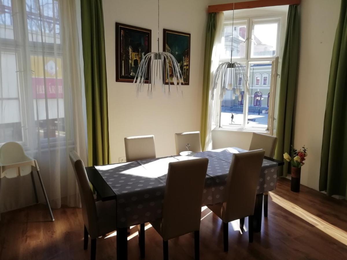 Anna Apartman Eger Exterior photo